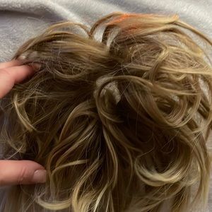 Messy bun hairpiece, hair bun scrunchie